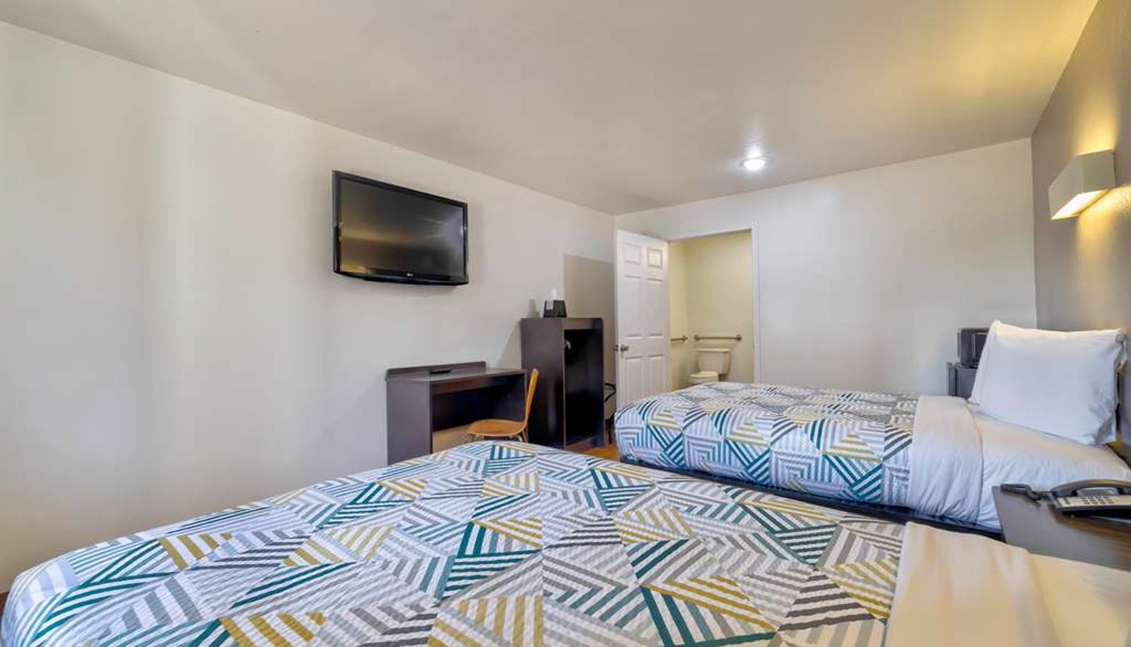 Zimmer - MOTEL 6 BRYAN - COLLEGE STATION