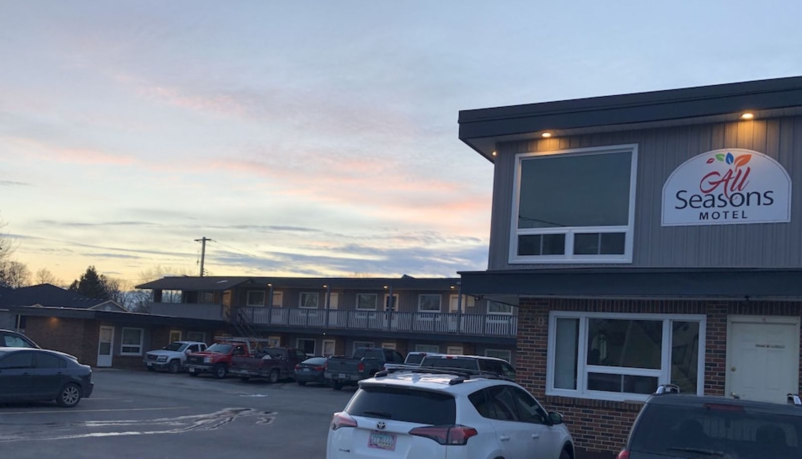 Info - All Seasons Motel