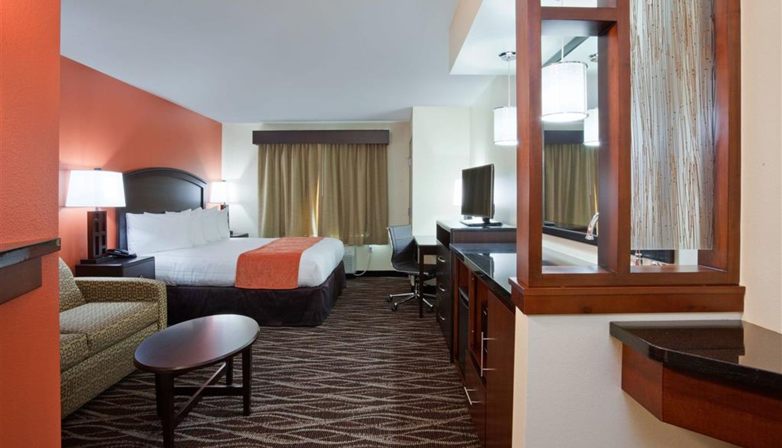 Zimmer - AmericInn by Wyndham Waupun
