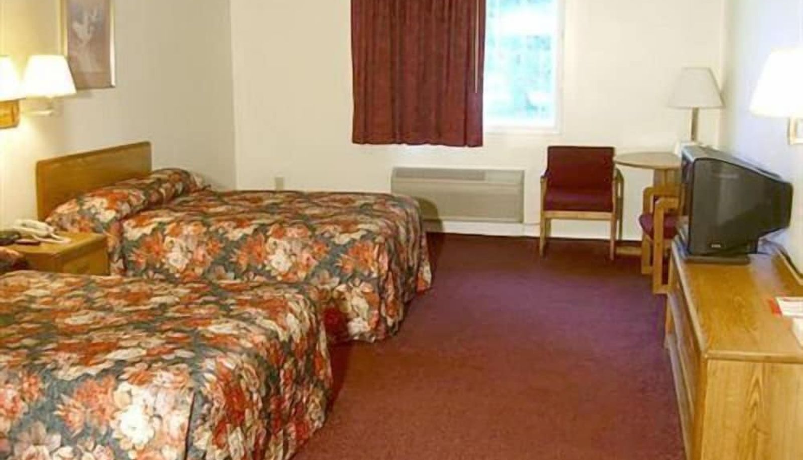 Info - Travelers Inn