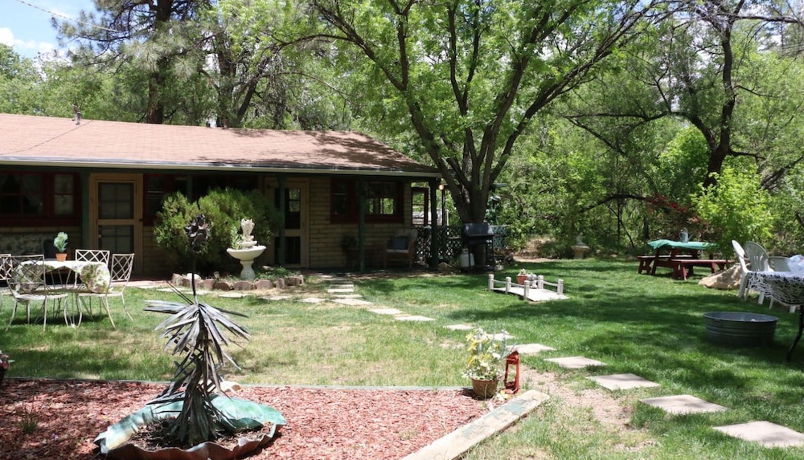 Taras - Apple Creek Cottages