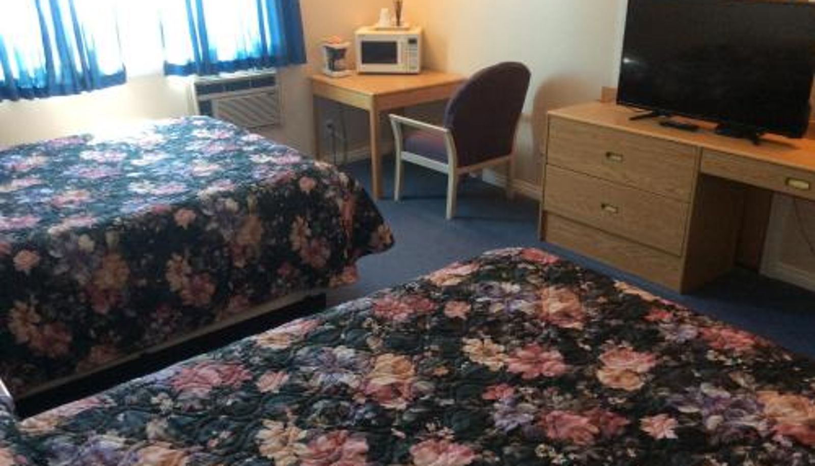 Standard room - Rainbow Motel
