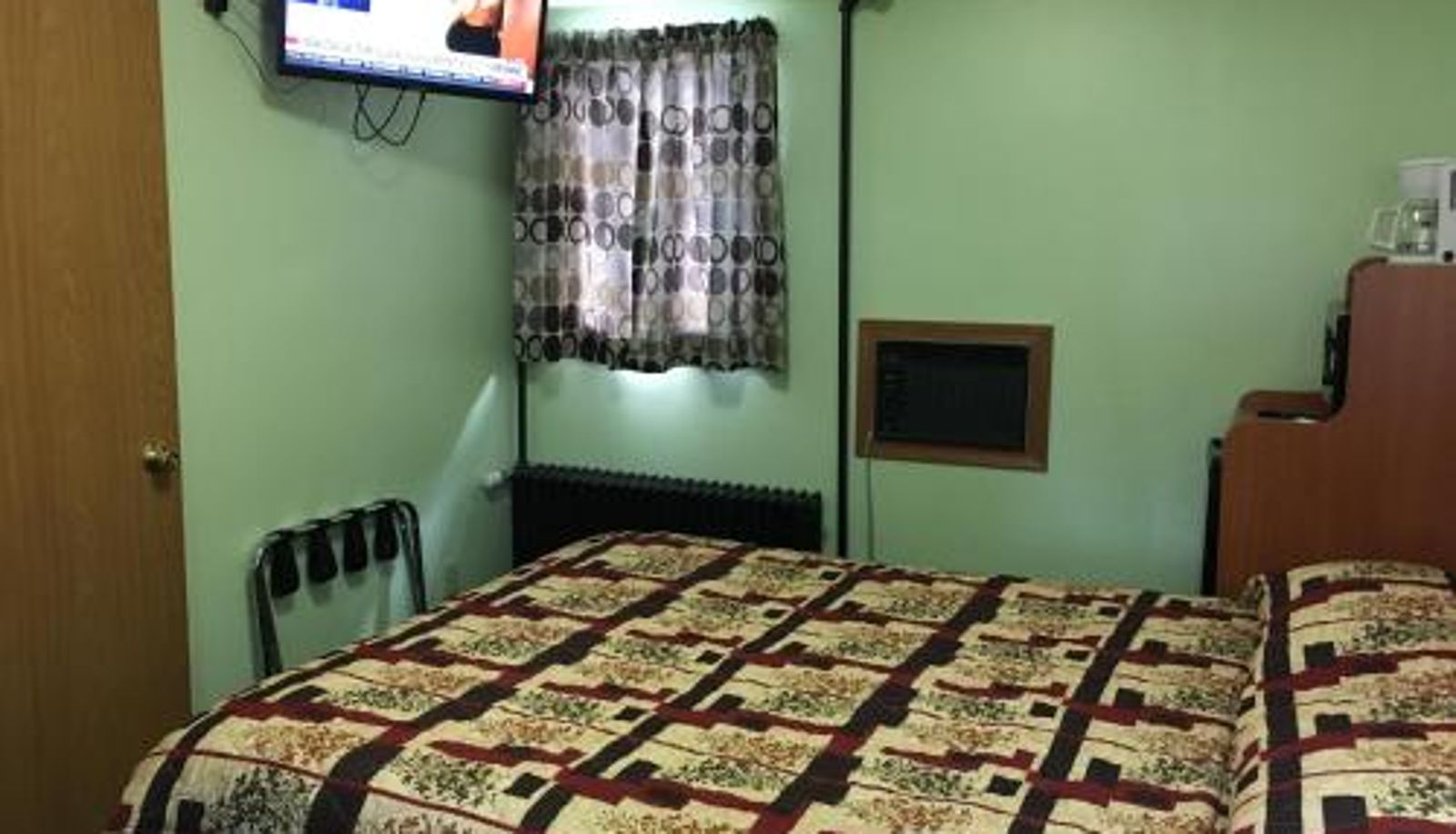 Standard room - Pine Ridge Motel