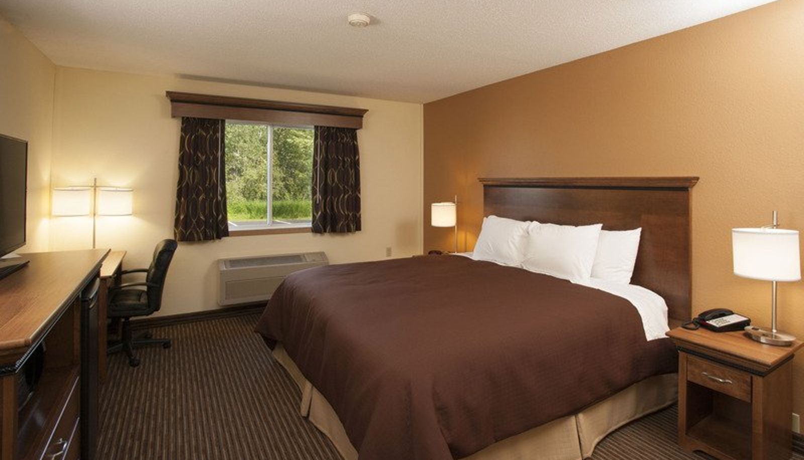 Room - Country Inn of Two Harbors