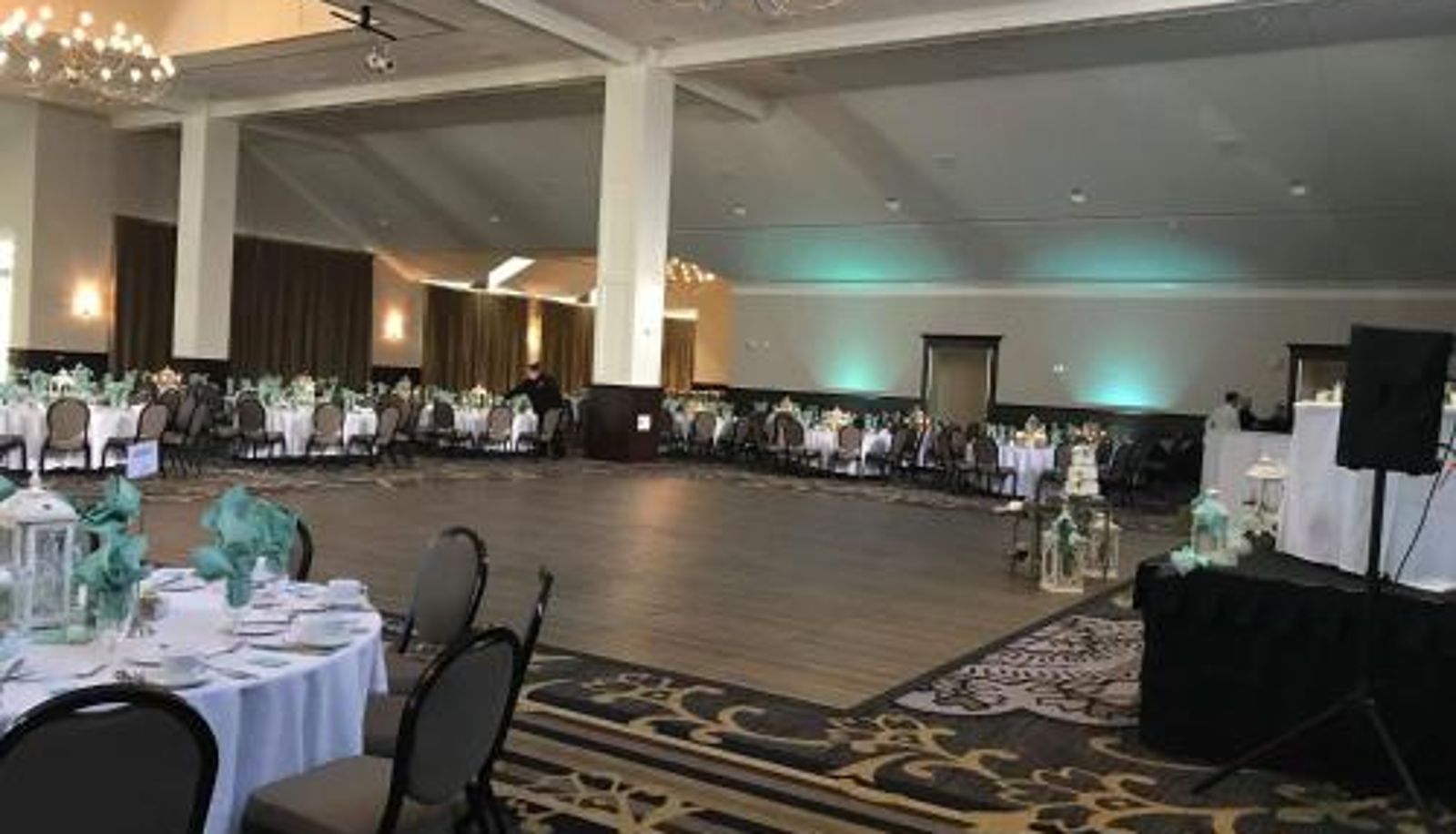 Info - Hillsdale College Dow Hotel and Conference Center