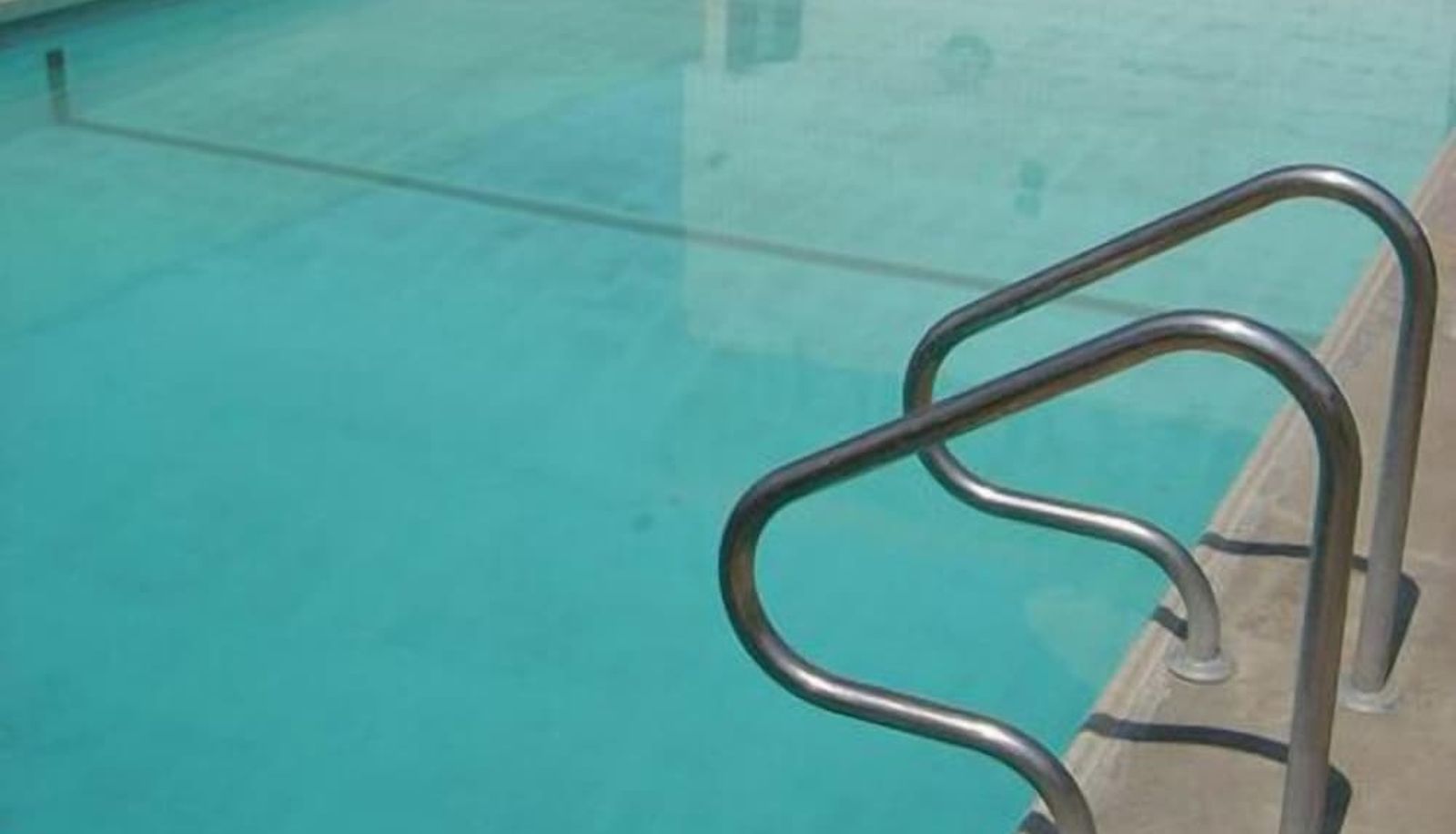 Piscine - Falcon Resort