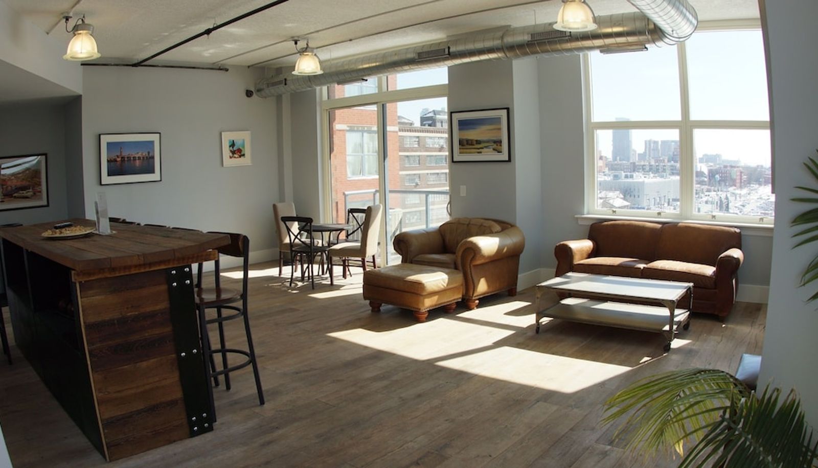 Hall - Pelicanstay near Holland Tunnel