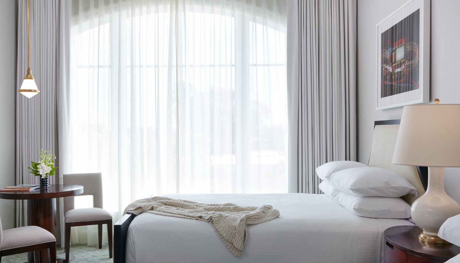 Zimmer - The Spectator Hotel