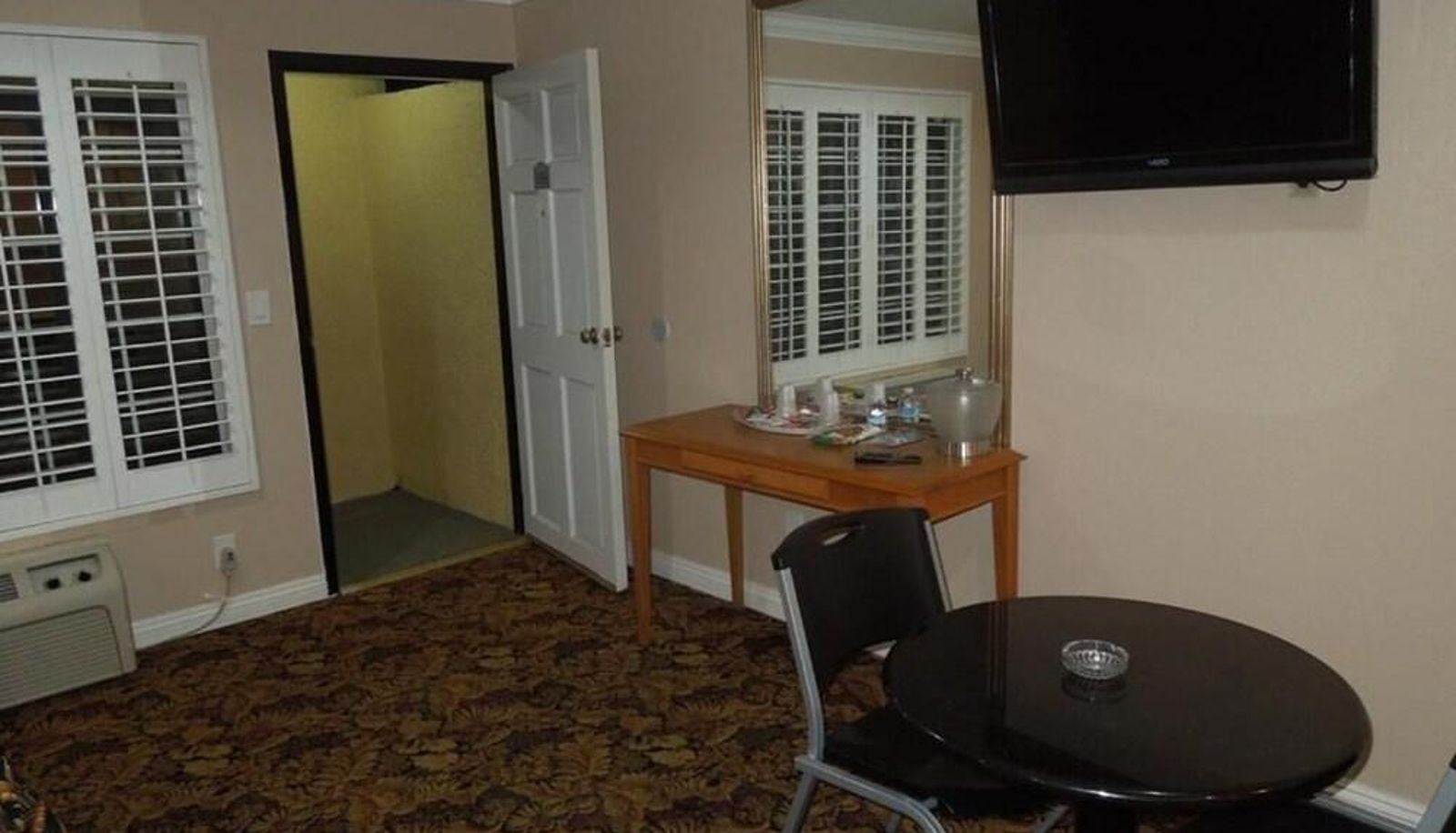 Camera standard - Southern Motel