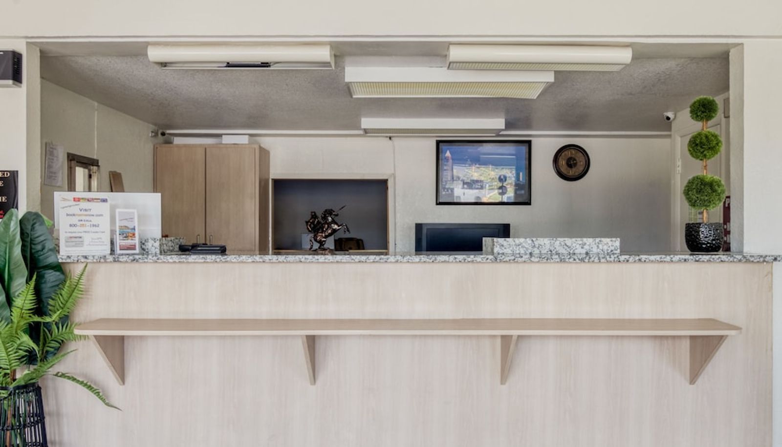 Reception - Haven Inn & Suites