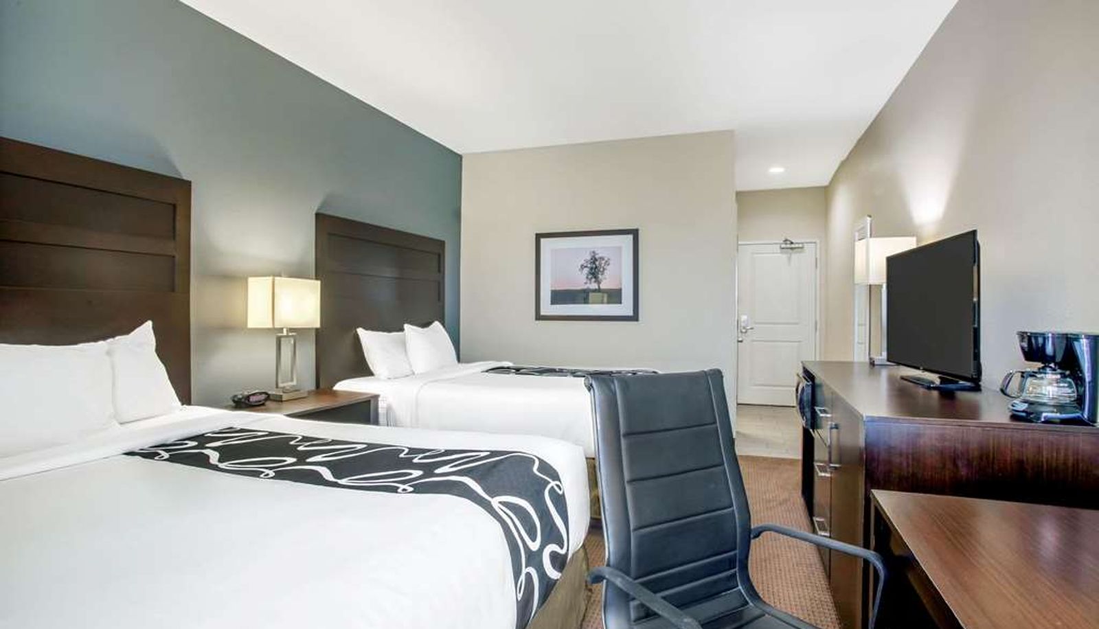 Room - La Quinta Inn & Suites by Wyndham Karnes City - Kenedy