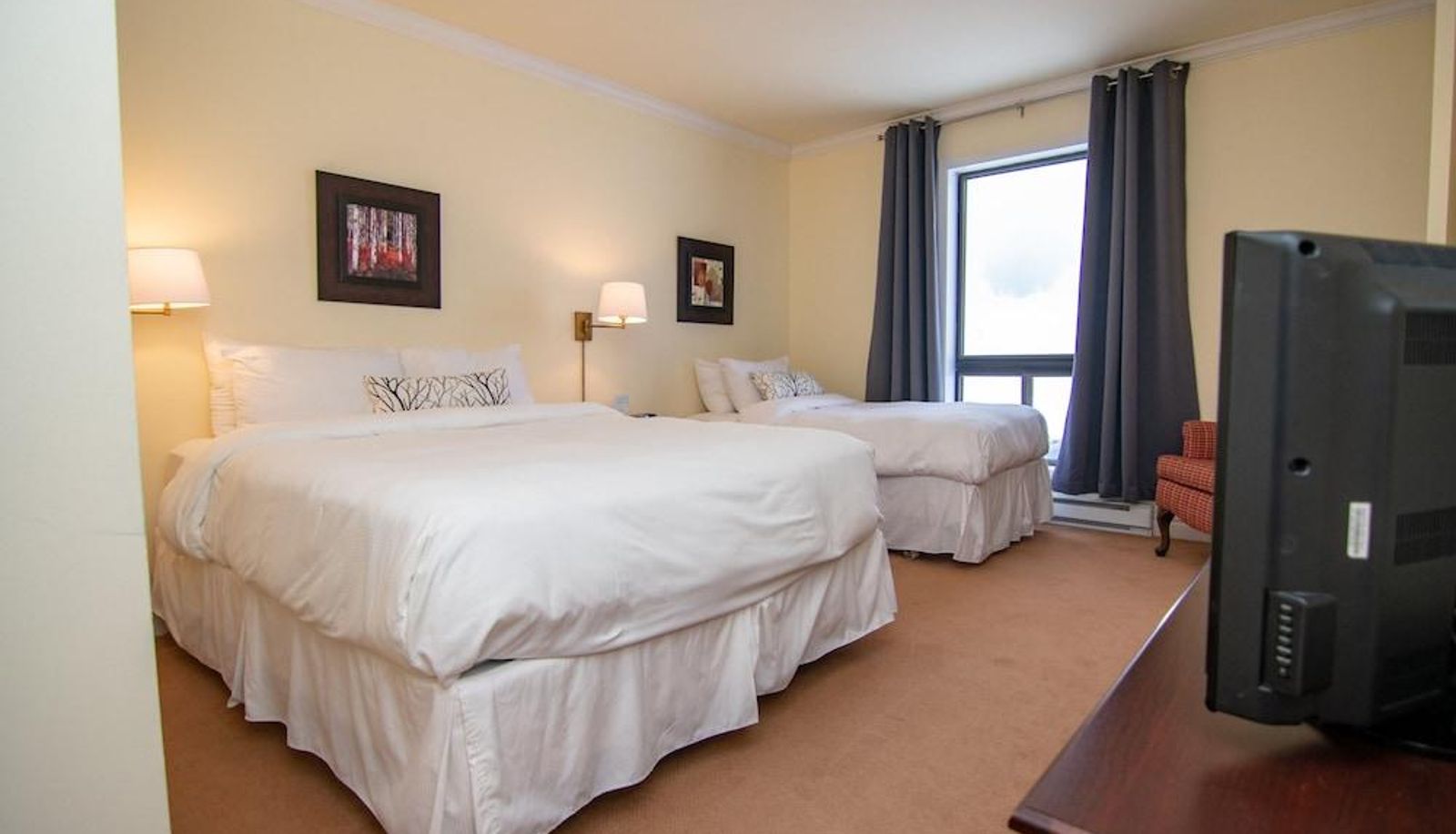 Chambre Standard - Hotel & Condos Mont Blanc
