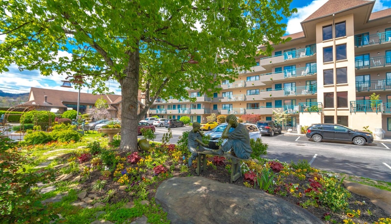 Info - Arbors at Island Landing Hotel & Suites