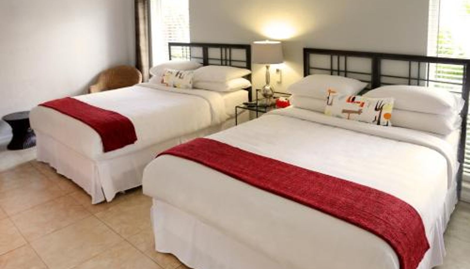 Zimmer - The Cabanas Guesthouse & Spa - Gay Resort catering to Gay Men