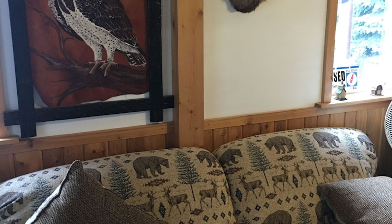 Hall - Big Bear Lodge
