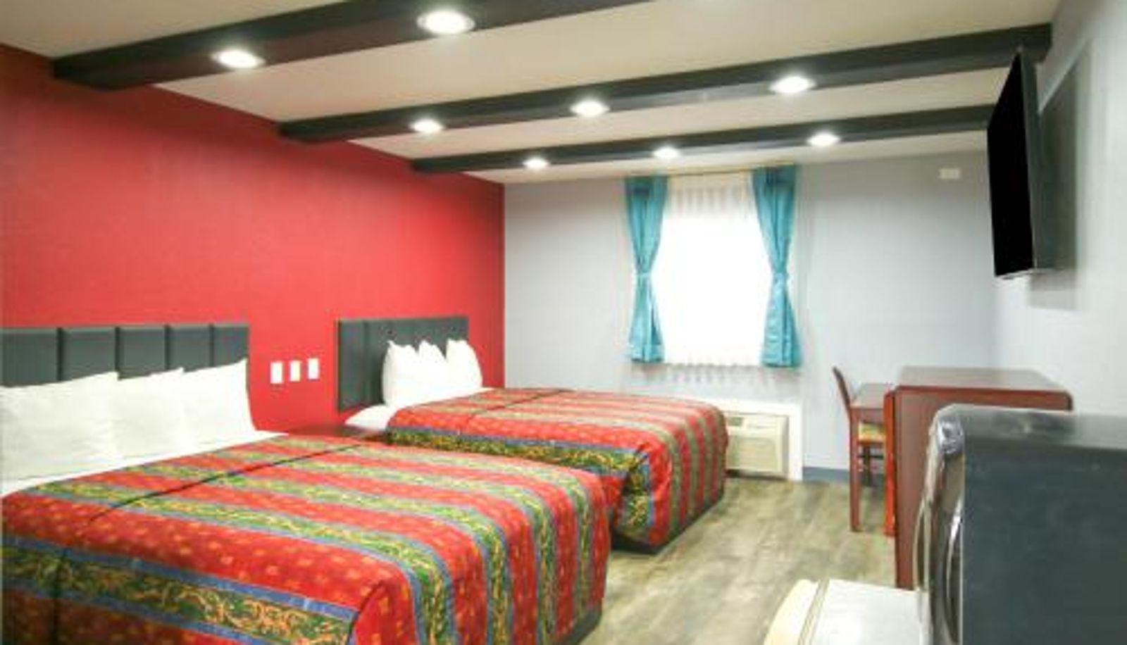 Suite - Marshall Lodge By OYO Hwy 65