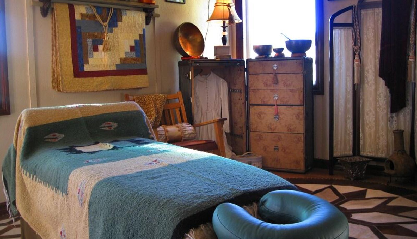 Massage room - The Cedaredge Lodge
