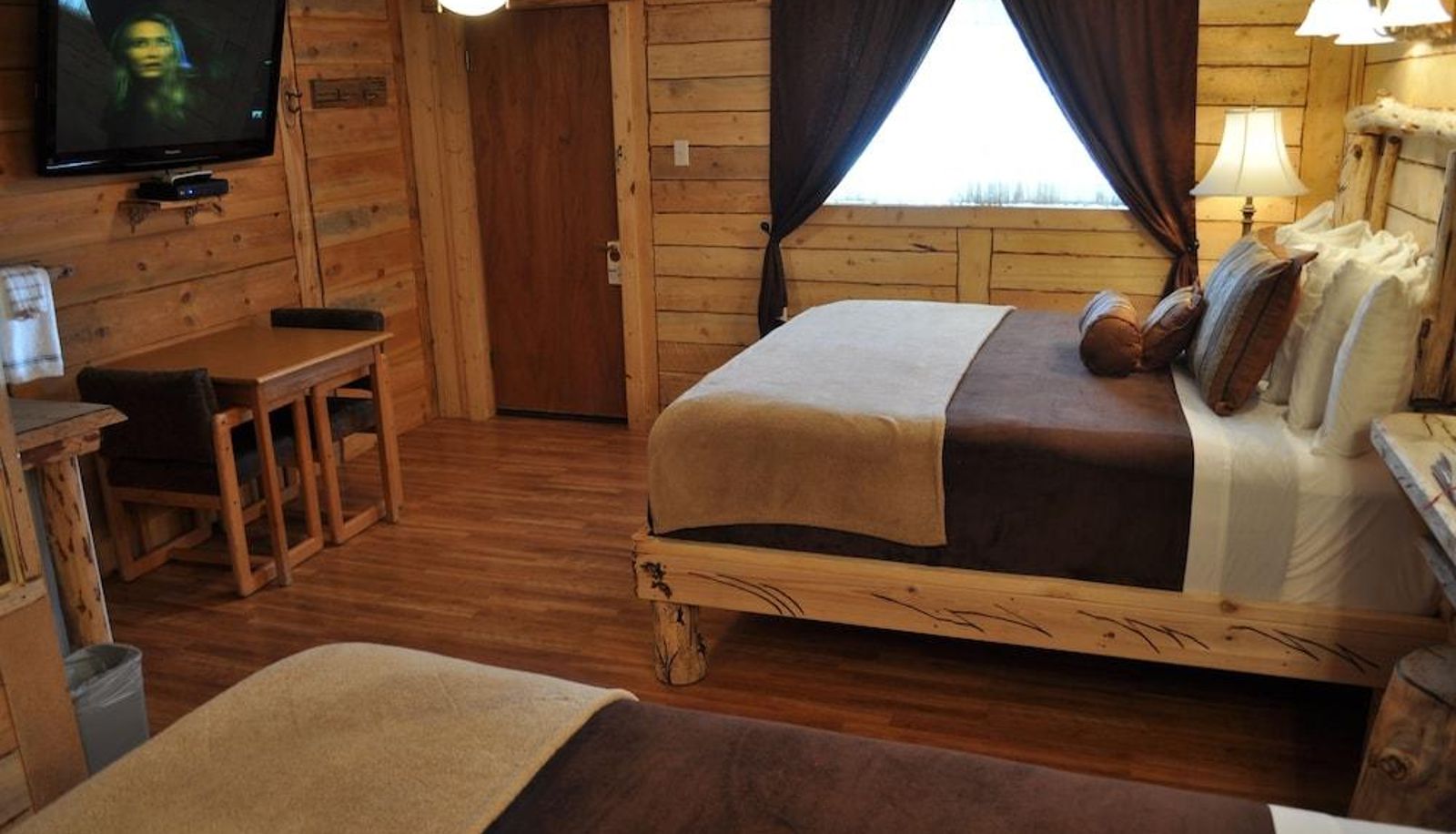 Standard room - The Cedaredge Lodge