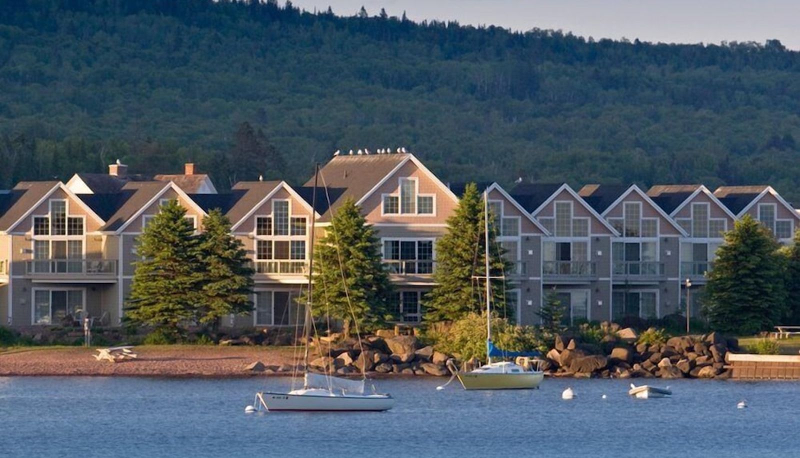 Info - Cobblestone Cove