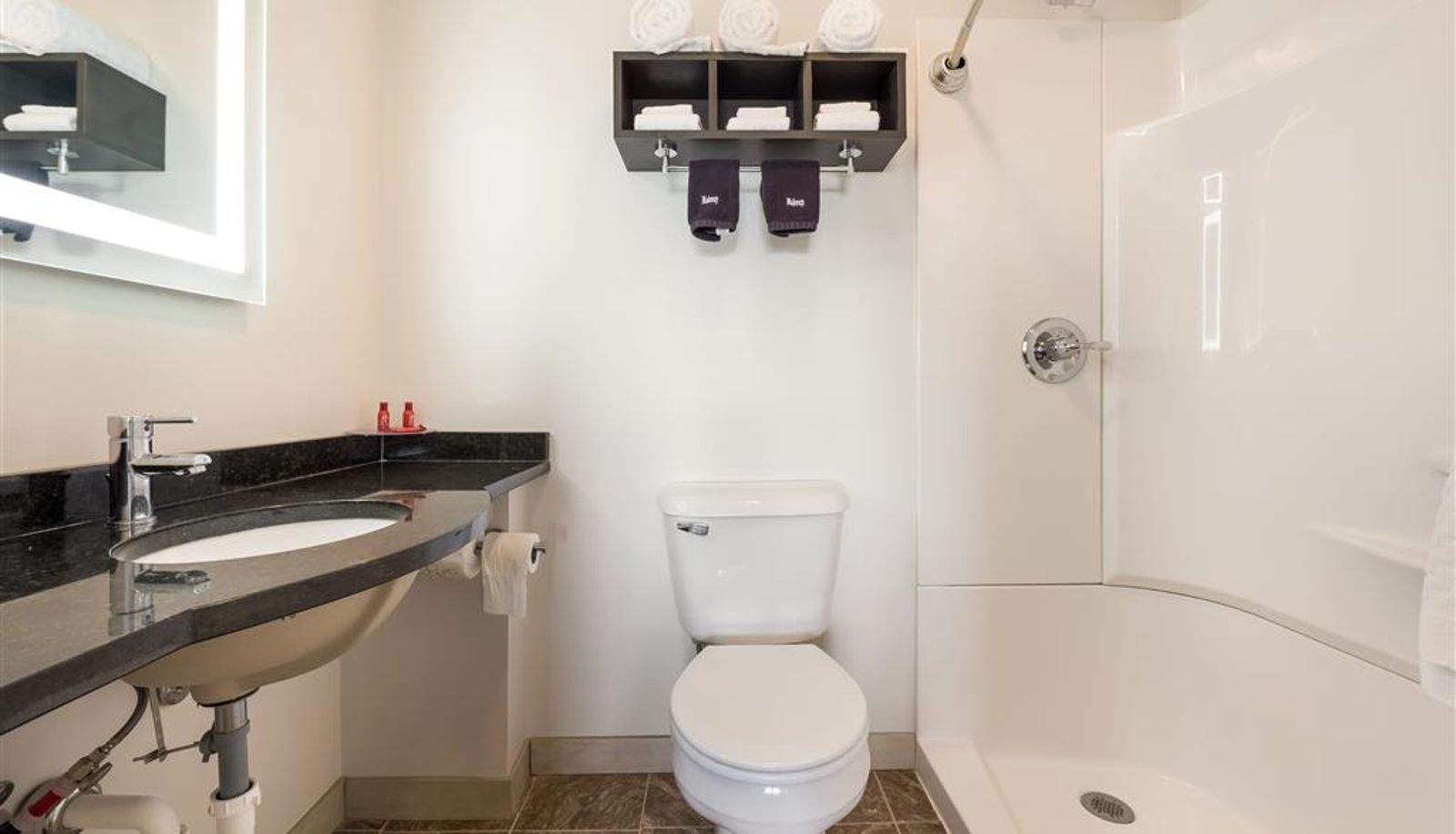 Zimmer - SureStay by Best Western Thomson