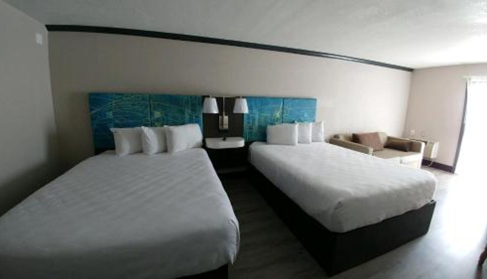 Suite - Garden City Inn