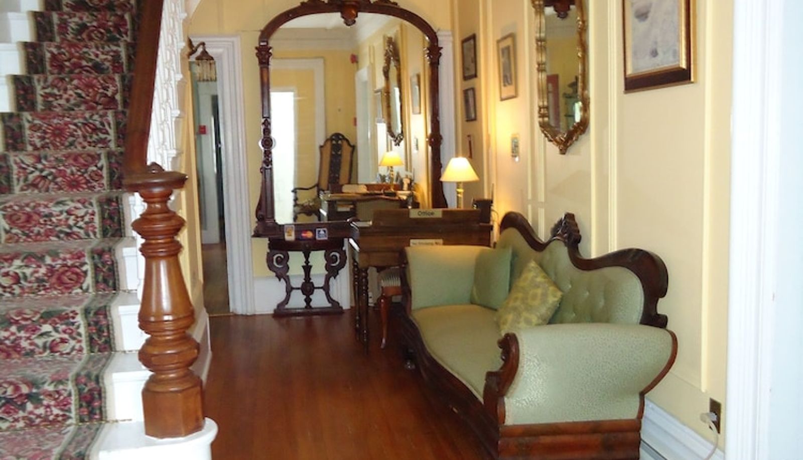 Recepción - Governor's Mansion Inn