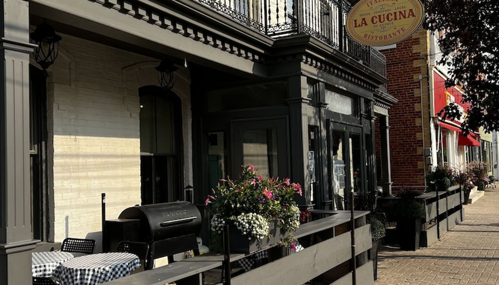 Restaurant - Emily's Place B&B
