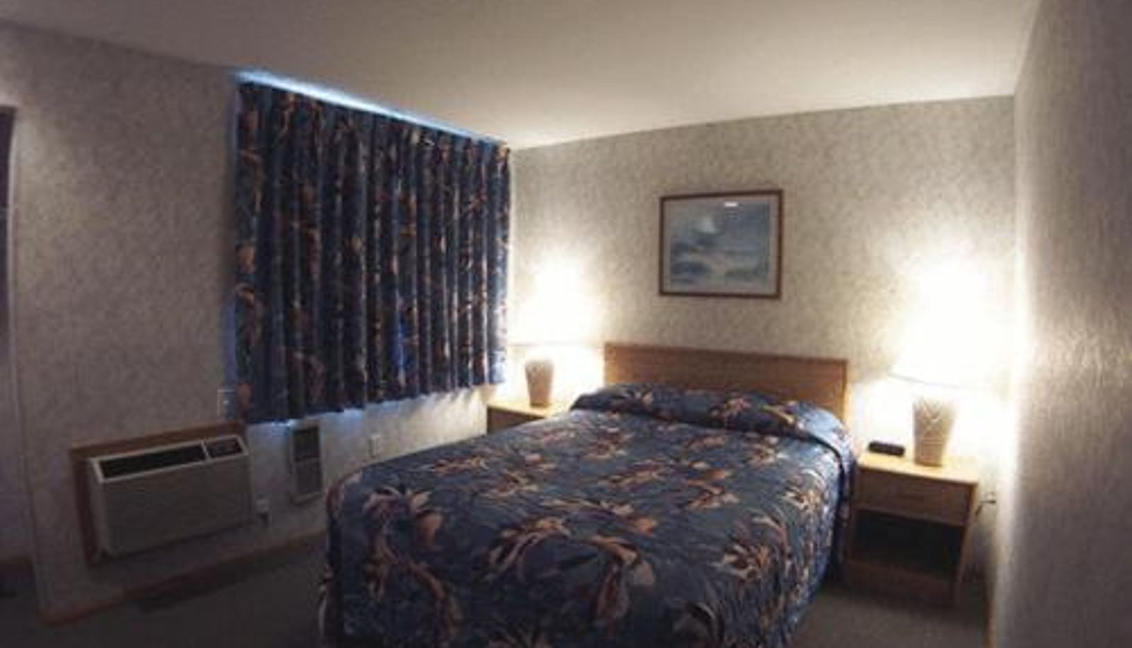 Camera - Sea Spray Motel
