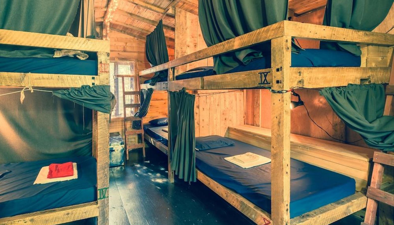 Budget room (single) - Auberge et Chalets Griffon Aventure