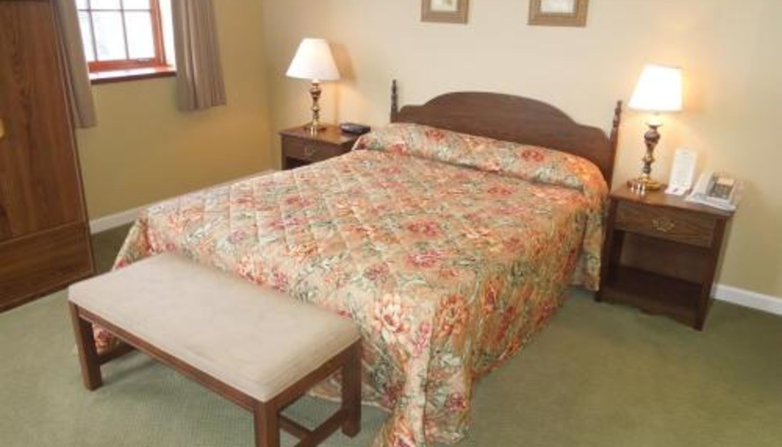 Camera - Bridges Guest Quarters