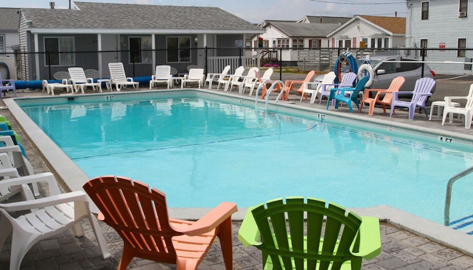 Pool - Marguerite Motel