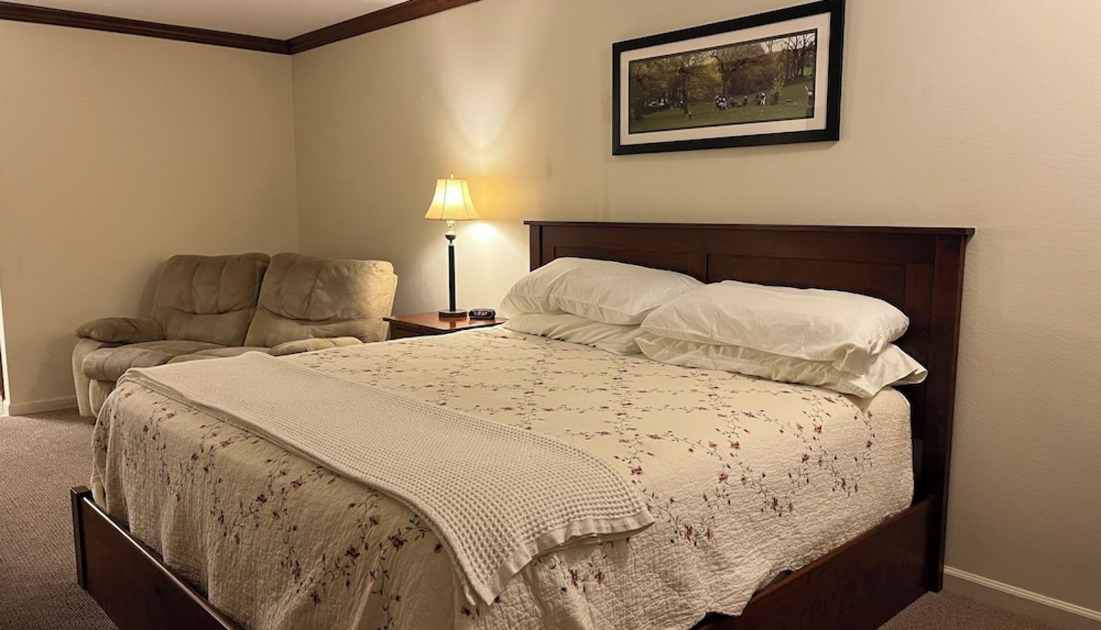 Camera standard - Arthur's Country Inn