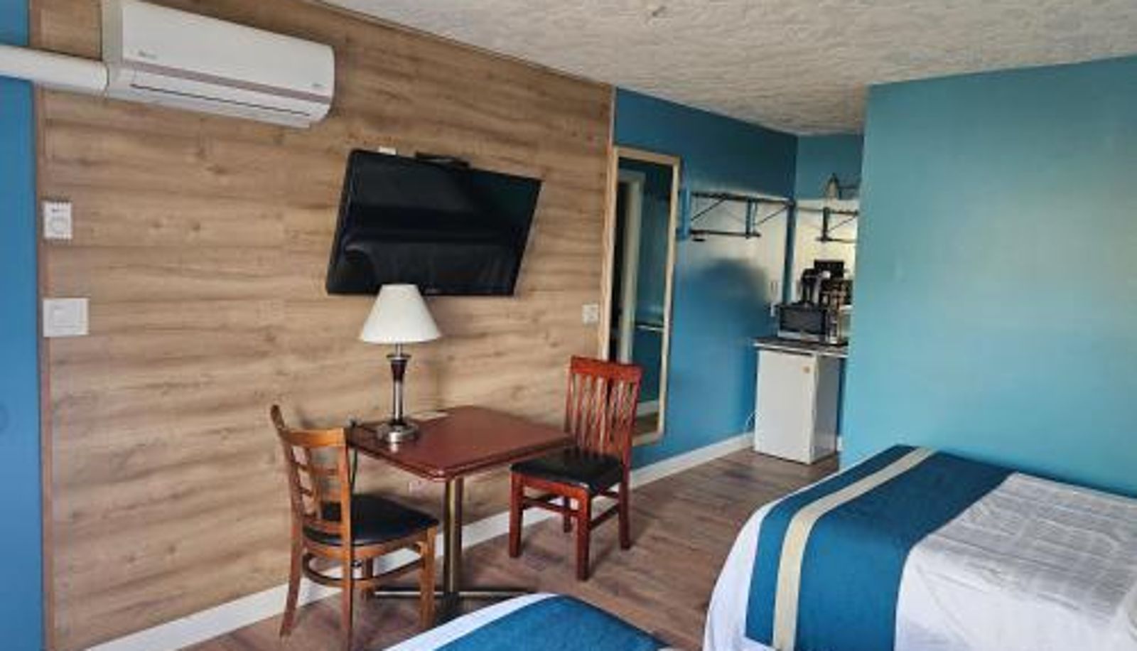 Zimmer - Harbour Light Motel