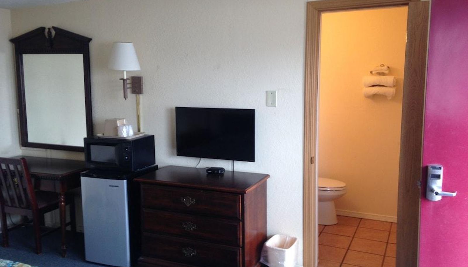 Standard room - Greencastle Inn