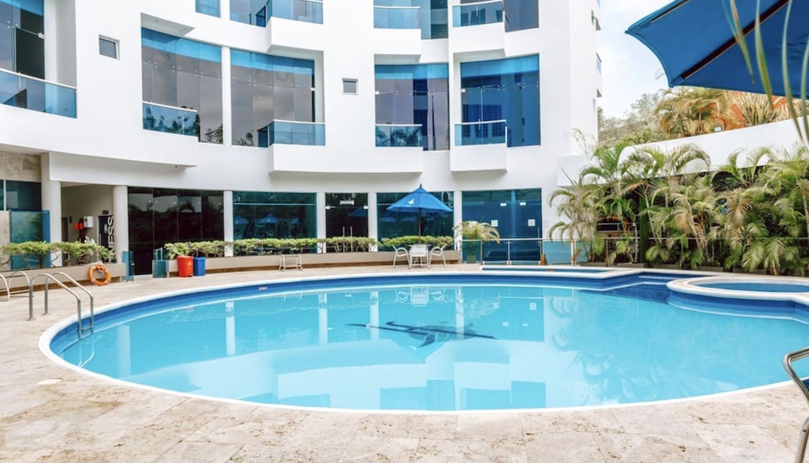 Basen - Hotel Florida Sinú