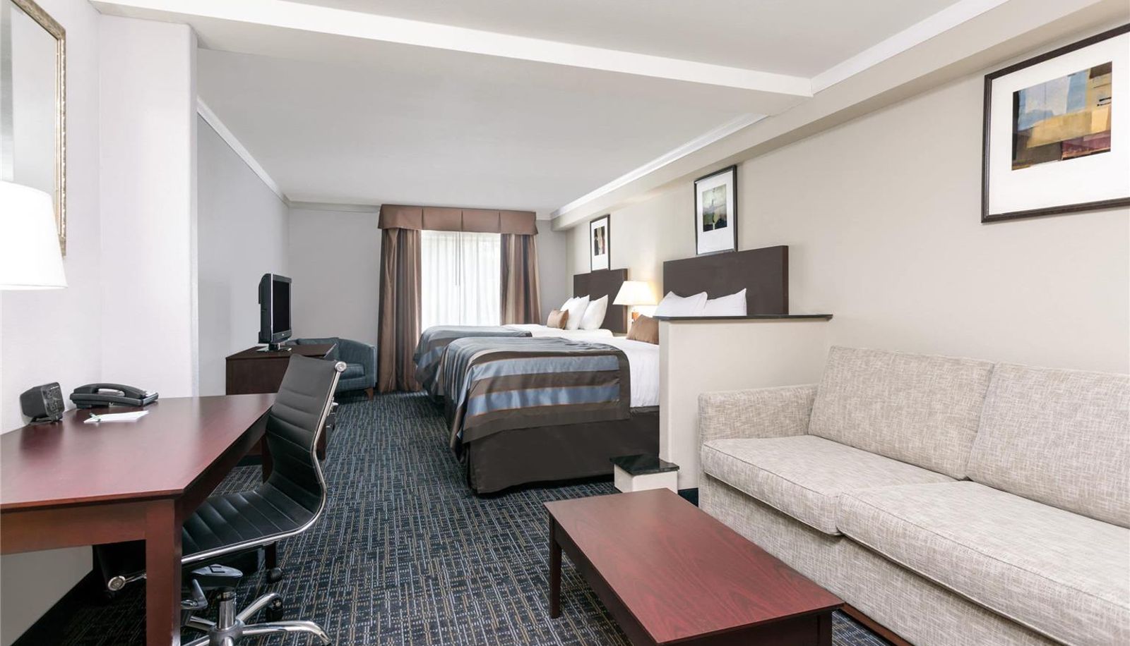 Room - Wingate by Wyndham Athens Near Downtown