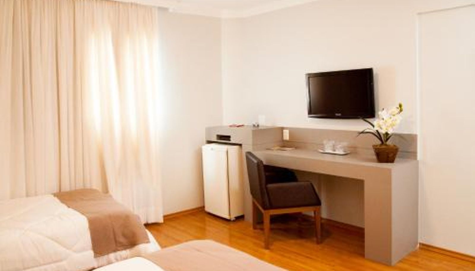 Suite - Biazi Plaza Hotel Bauru