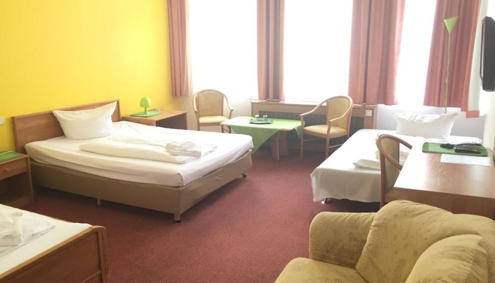 Familienzimmer - Hotel Pension Delta