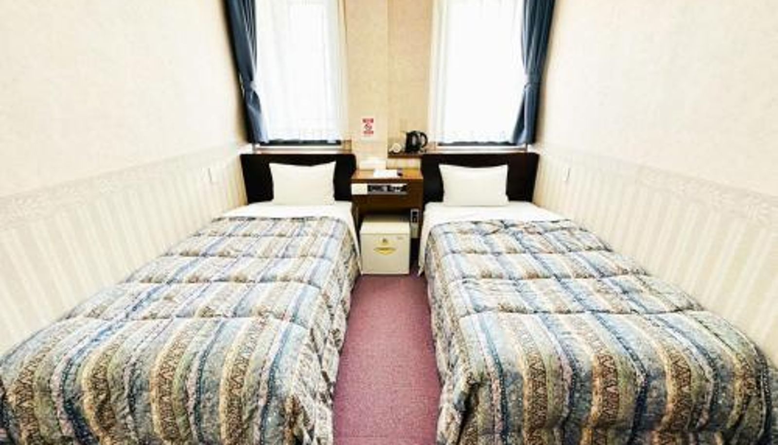 Habitación - Station Business Hotel Tenshukaku