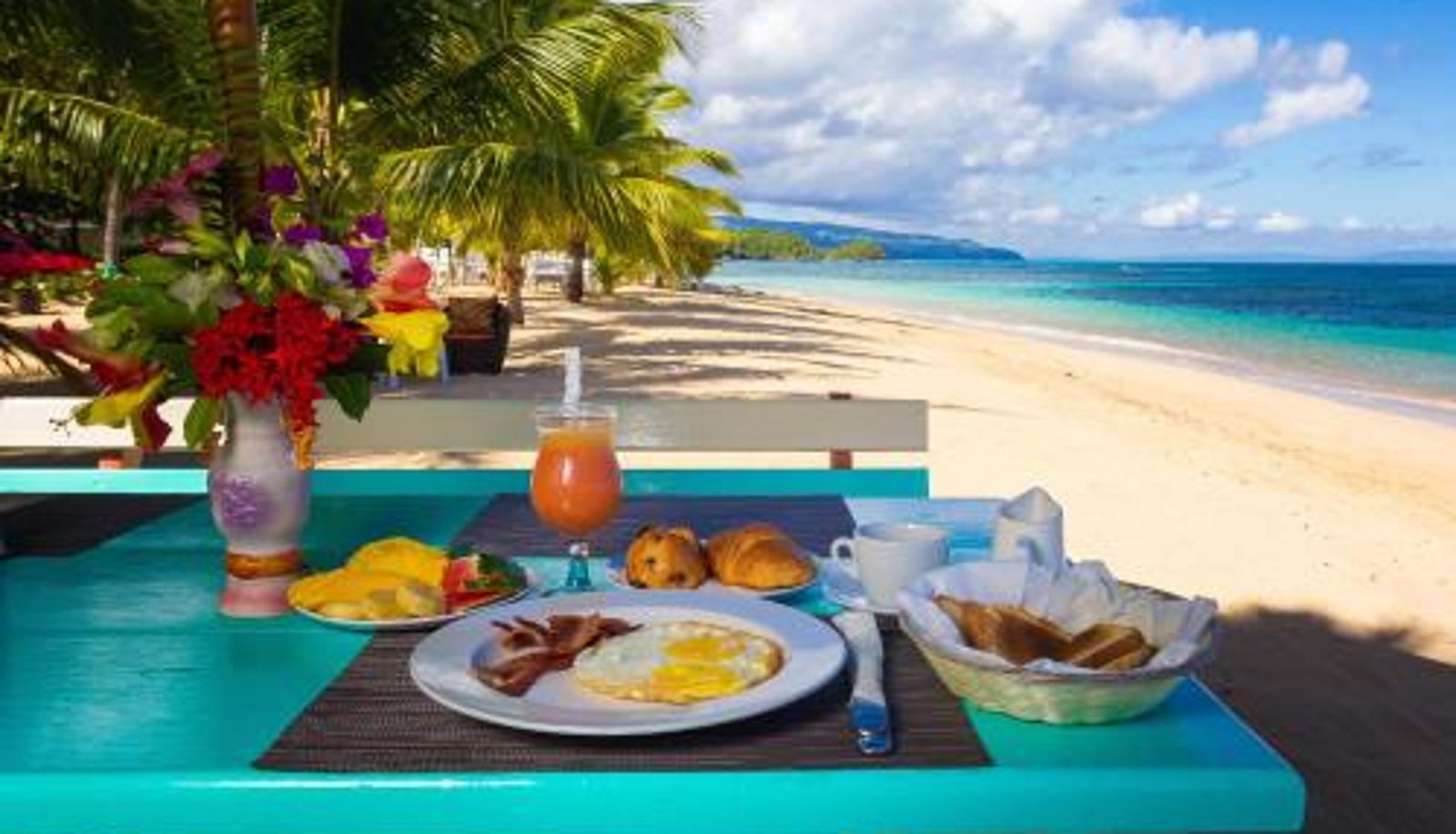 Frühstücksraum innerhalb des Restaurants - Hotel Playa Colibri