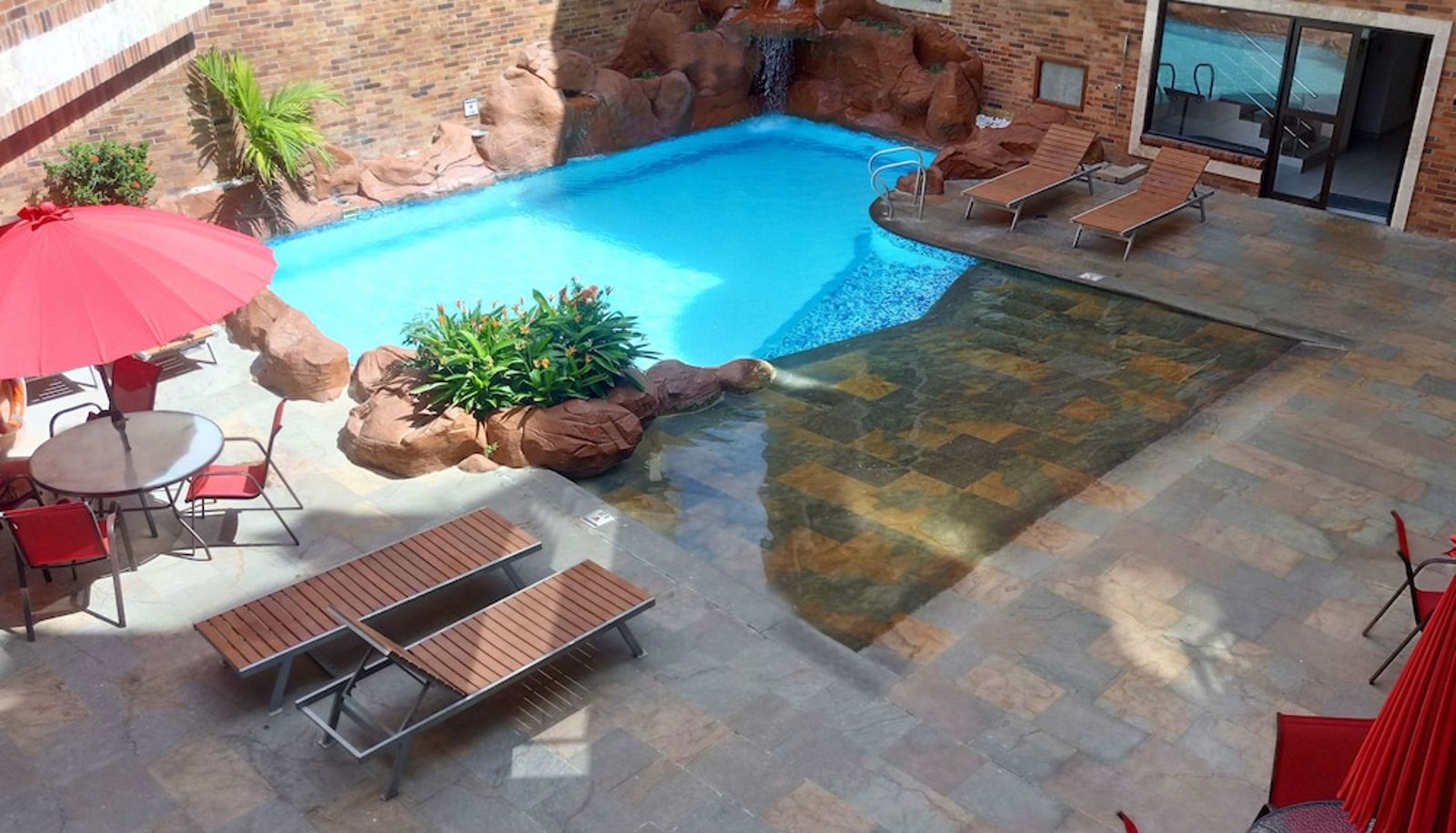 Pool - Hotel Windsor Barranquilla