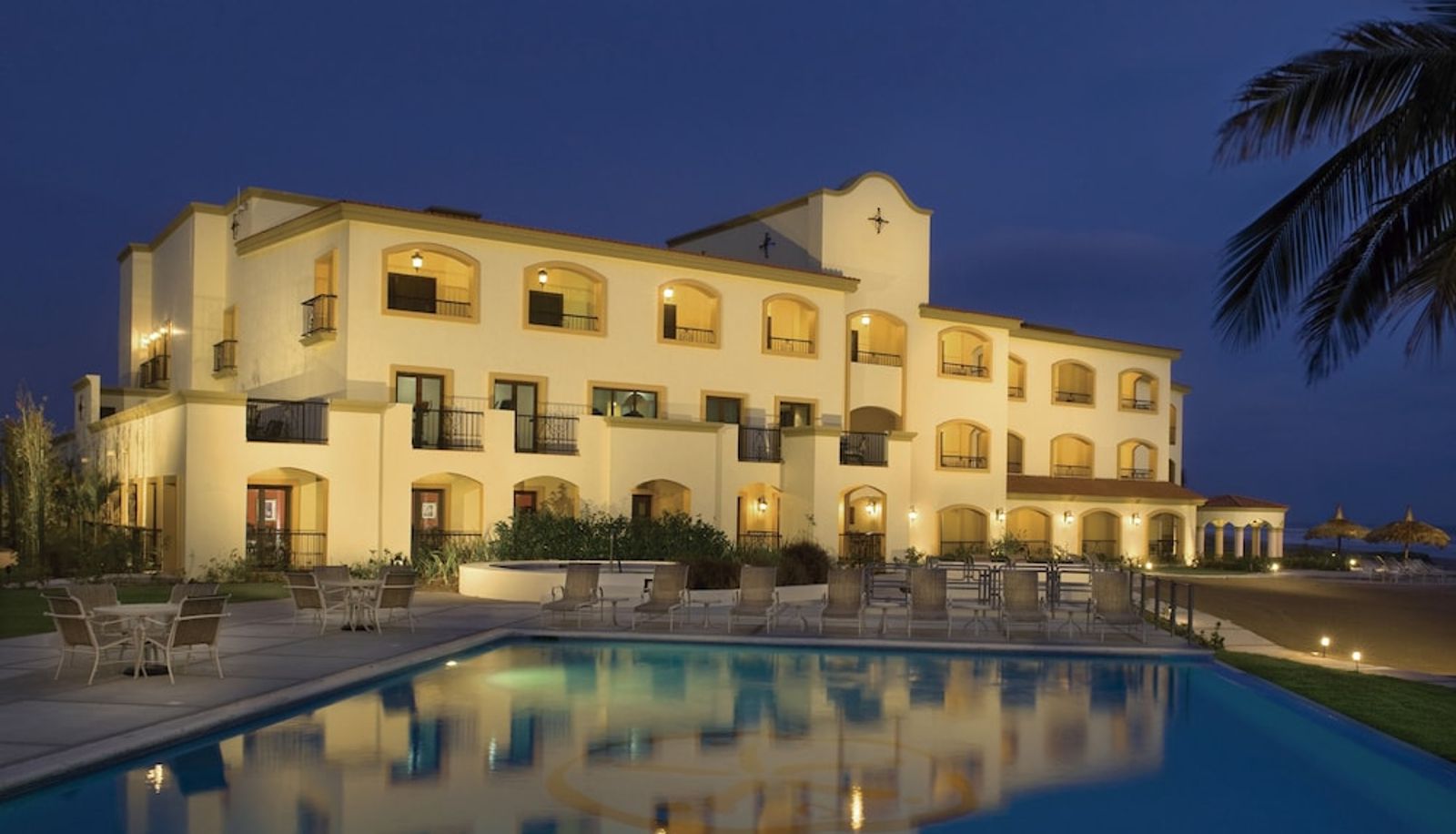 Pool - Las Villas Hotel & Golf by Estrella del Mar