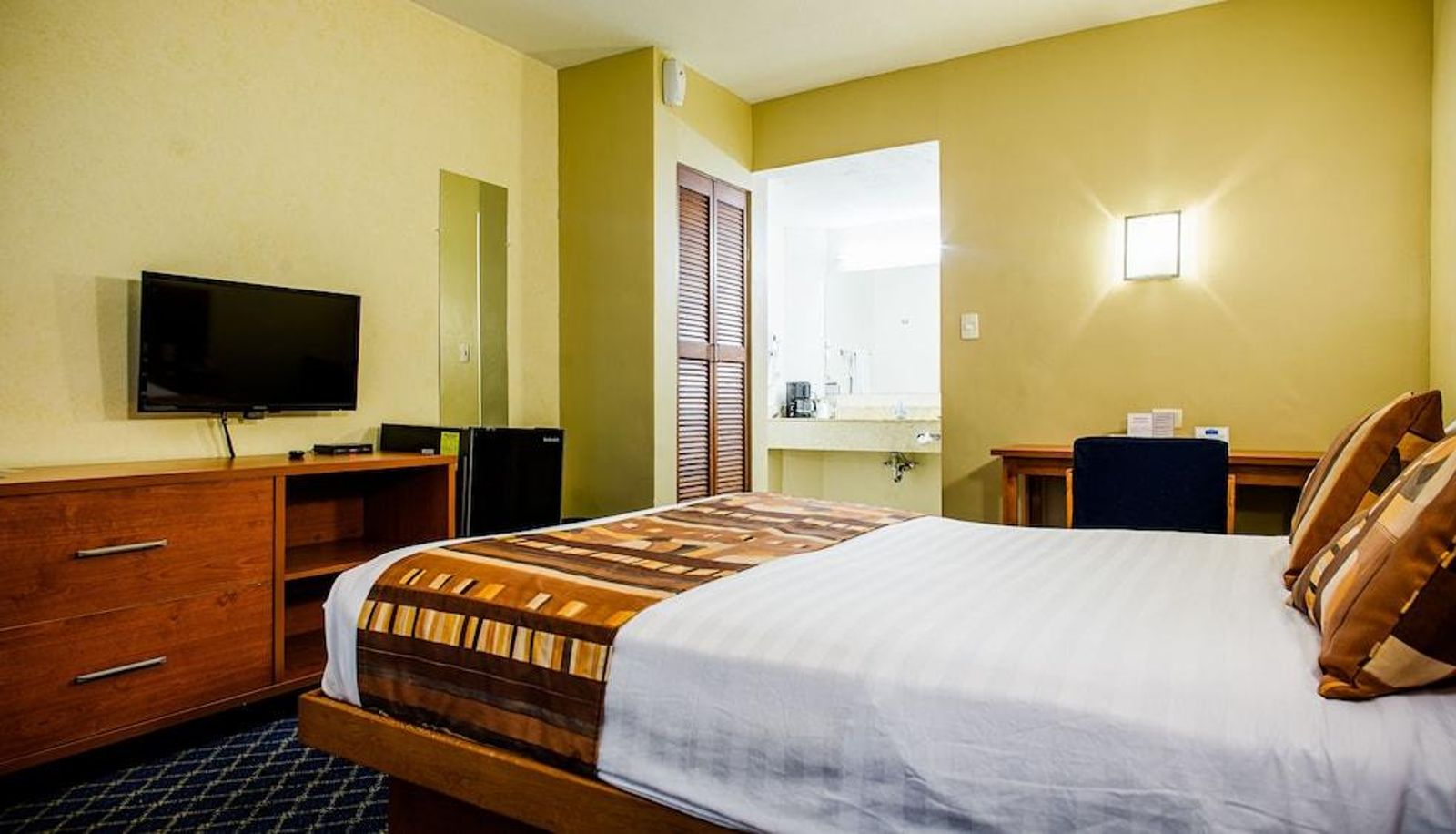 Standardzimmer - AMERICAN INN HOTEL DELICIAS