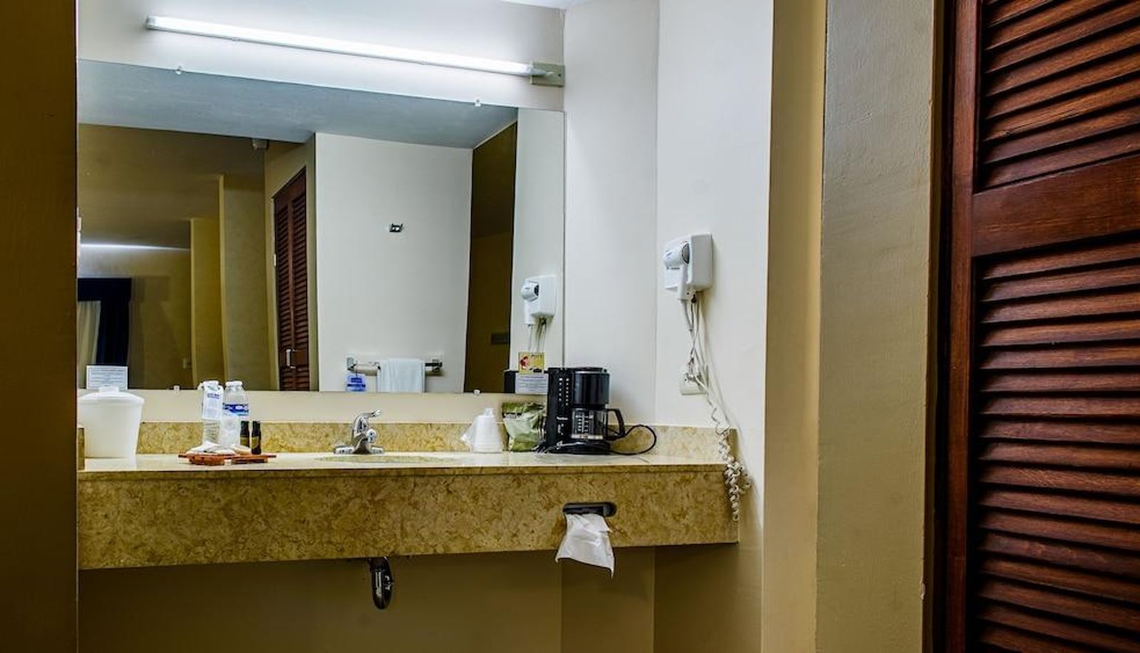 Standardzimmer - AMERICAN INN HOTEL DELICIAS