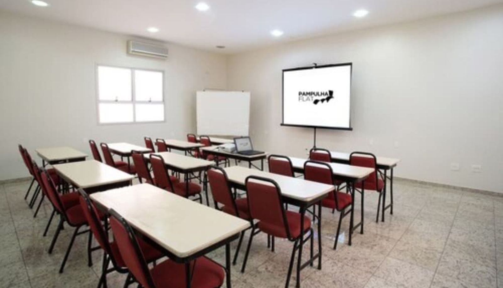 Sala riunioni - Pampulha Flat Hotel