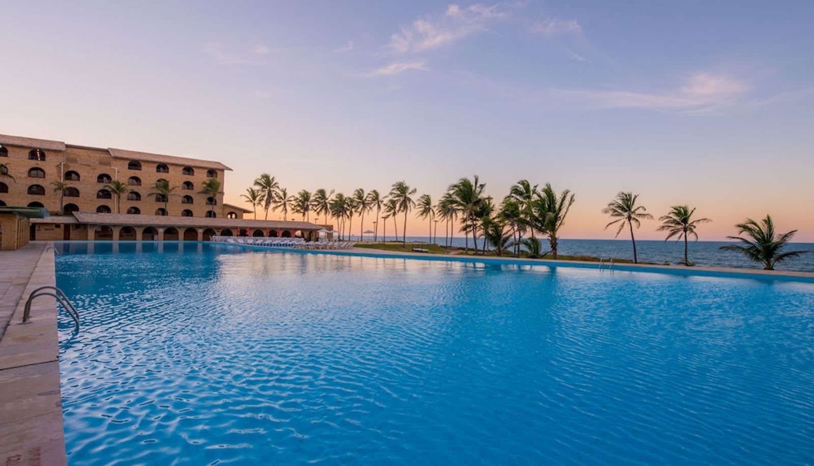 Pool - GoldMen Coliseum Beach Hotel