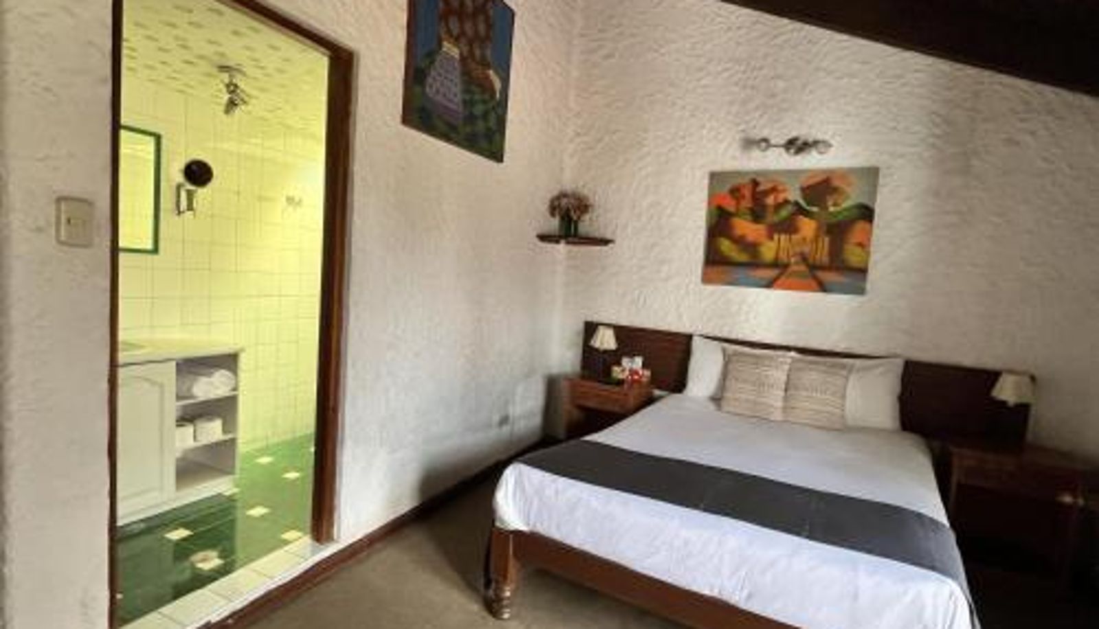 Info - Hotel La Casa de Tin tin