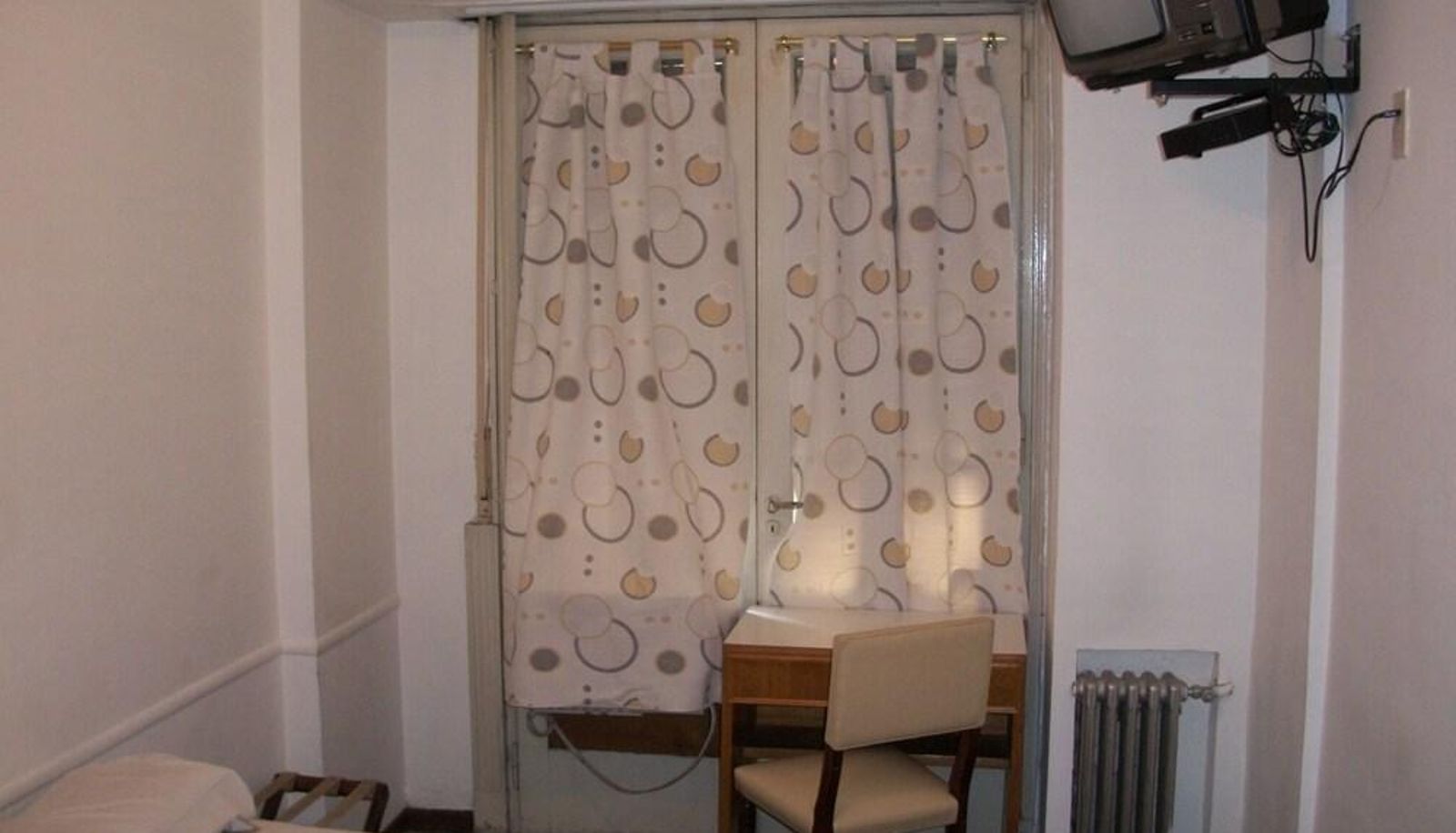 Standard room - King's Hotel