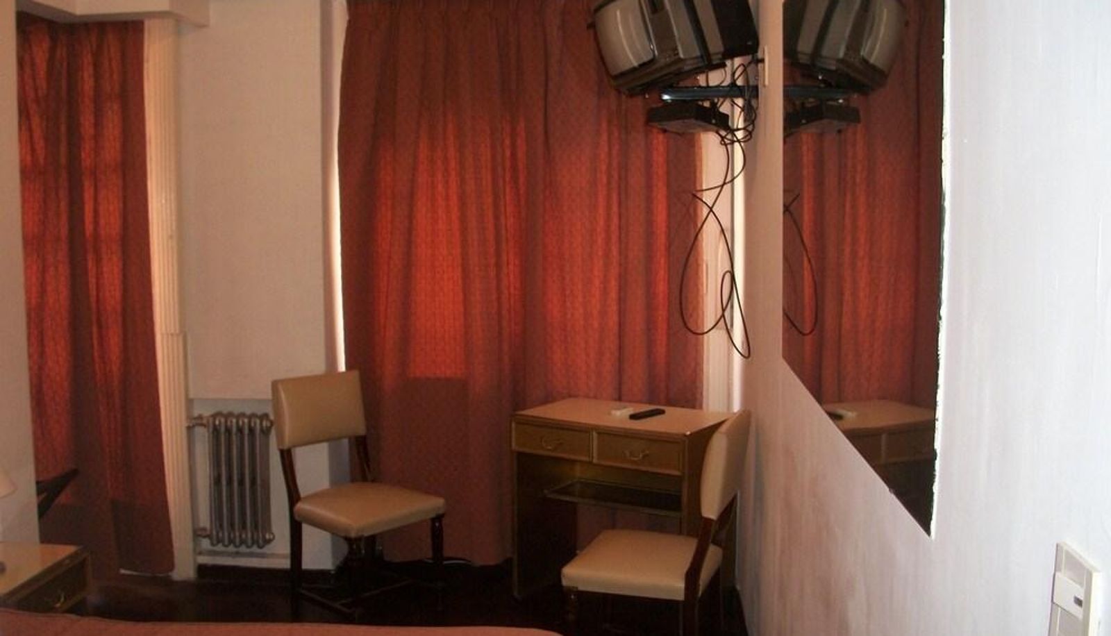 Standard room - King's Hotel