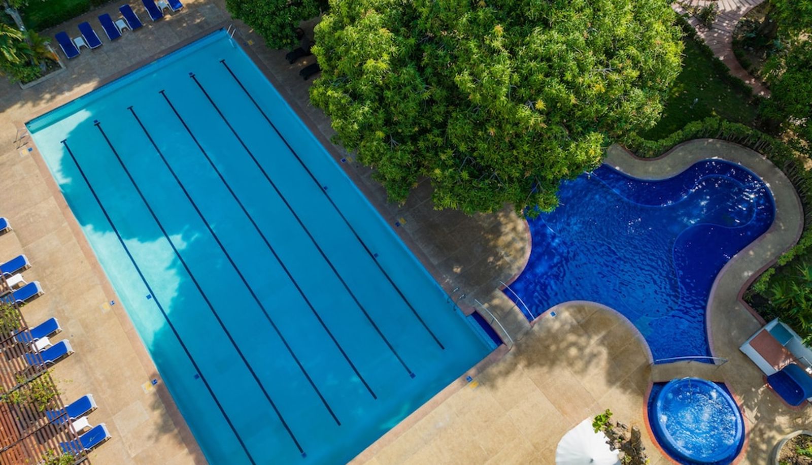 Pool - GHL Hotel Club El Puente
